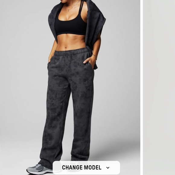 Fabletics Pants - Women's Fabletics Cozy Fleece Wide Leg Sweatpant size XXL/1X
